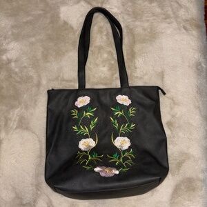 Torrid Tote bag